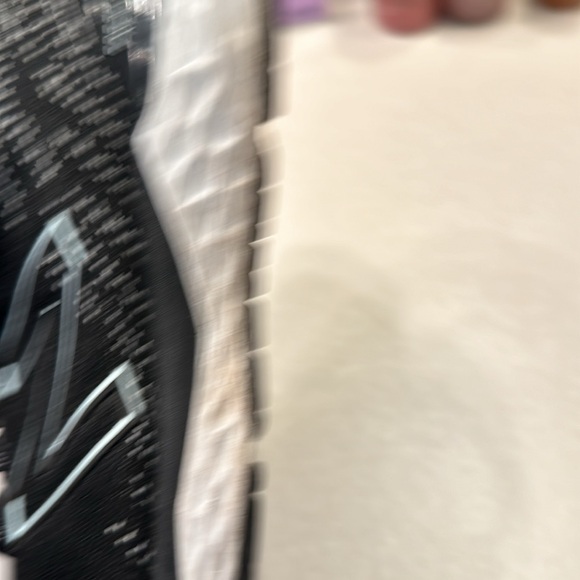 New Balance Running Shoes - Picture 4 of 4